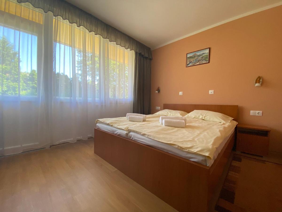 Arkánum Hotel Balatonmáriafürdő Esterno foto